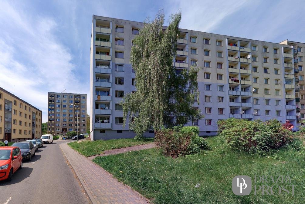 PODÍL 1/2 NA BYTOVÉ JEDNOTCE 2+1